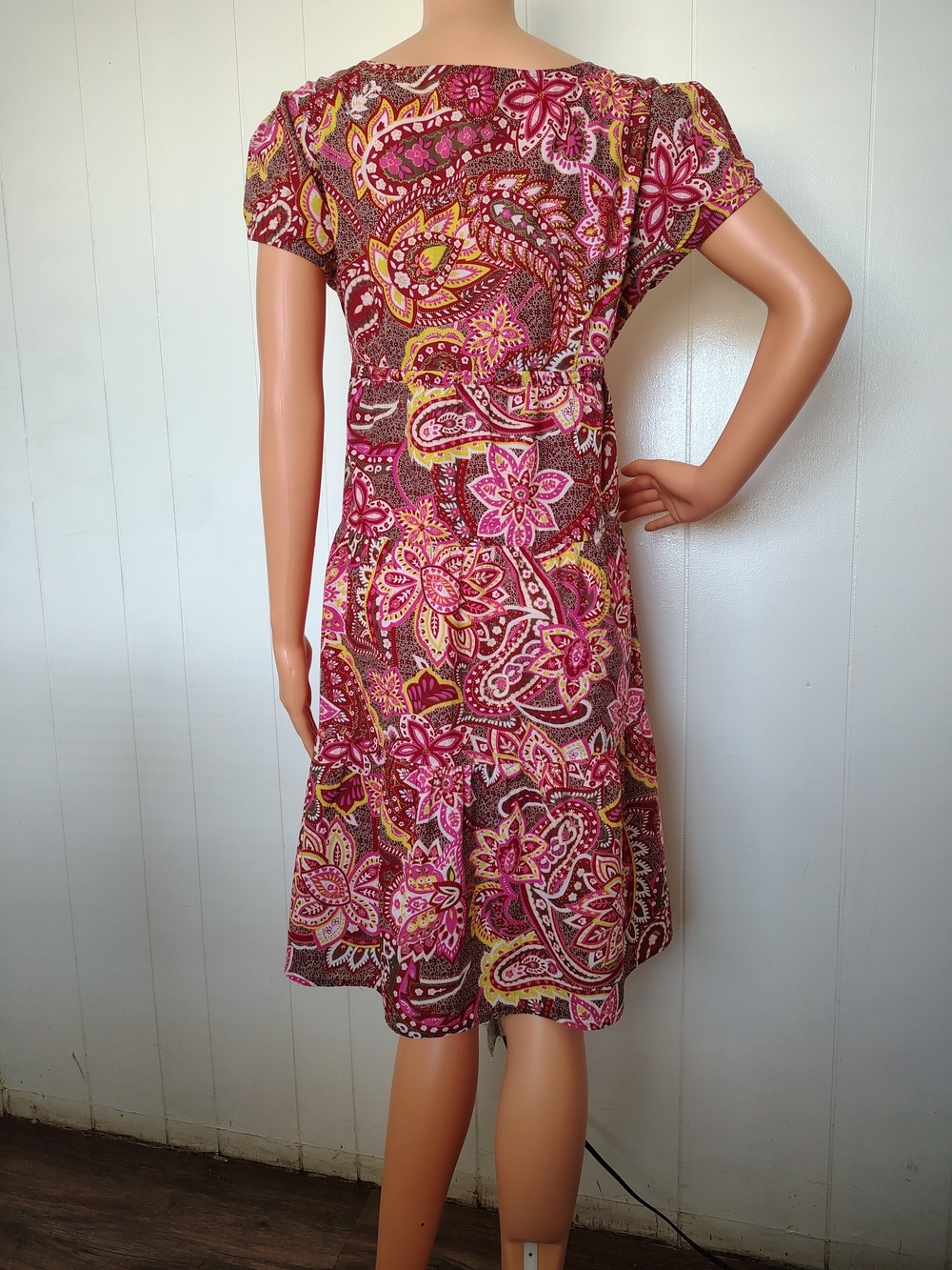 LOFT Pink Paisley Square-Neck Midi Dress Size 12. - Picture 2 of 6